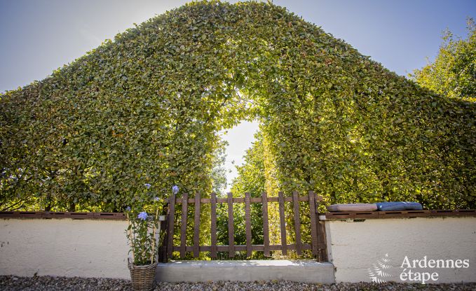 Gite de charme � Leglise pour 26 personnes en Ardenne