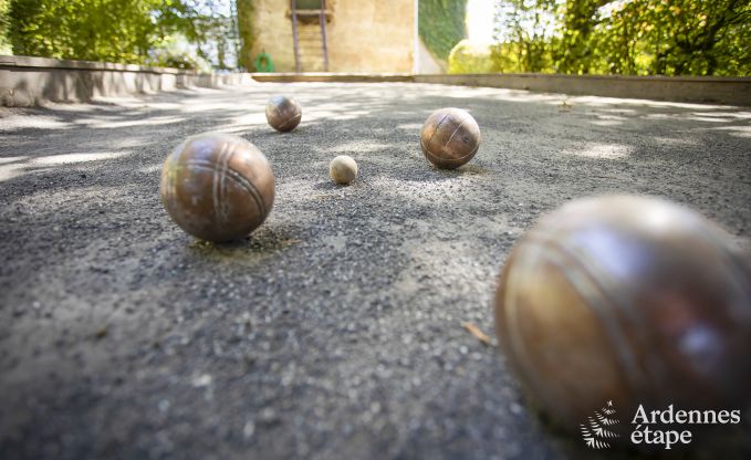 Gite de charme � Leglise pour 26 personnes en Ardenne