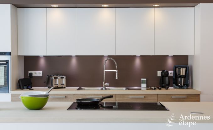 Maison de vacances � Leglise pour 12/14 personnes en Ardenne