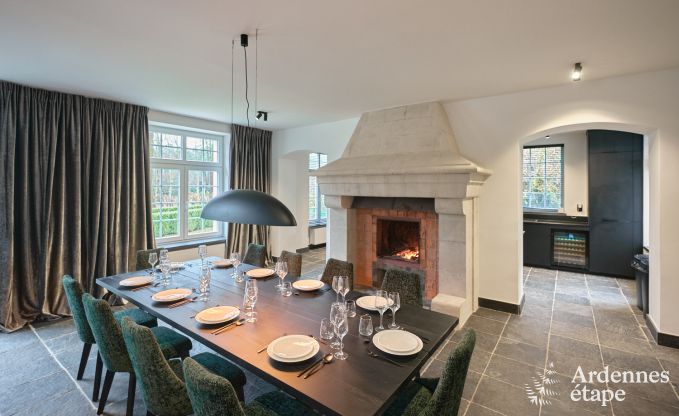 Ch�teau � Libin : s�jour �l�gant pour 40 personnes avec des �quipements �tendus