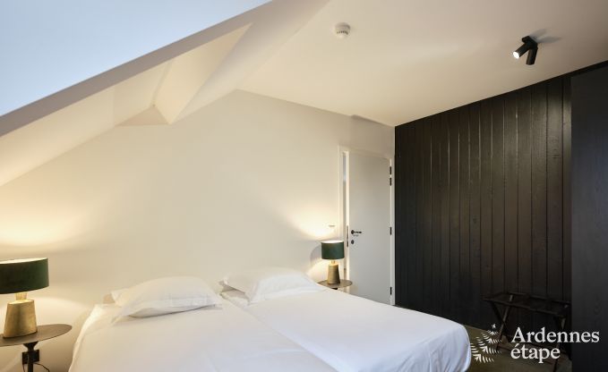 Ch�teau � Libin : s�jour �l�gant pour 40 personnes avec des �quipements �tendus