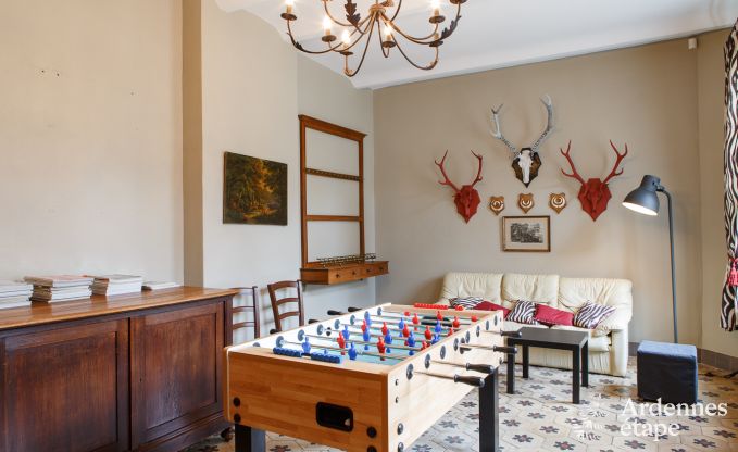Elegante dpendance de chteau  Libin pour 14 personnes en Ardenne