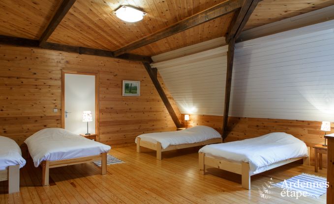 Elegante dpendance de chteau  Libin pour 14 personnes en Ardenne