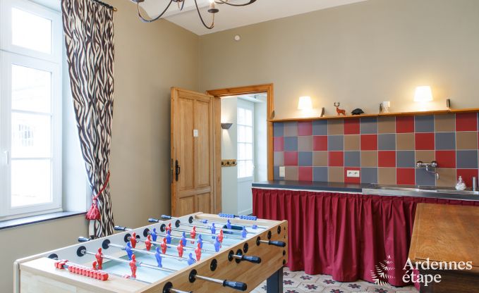 Elegante d�pendance de ch�teau � Libin pour 14 personnes en Ardenne