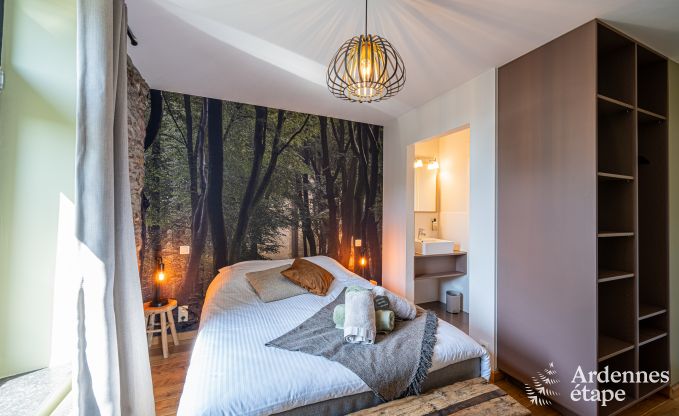 Grande maison de vacances  Libin pour 15 personnes avec salles de bains prives et cuisine professionnelle