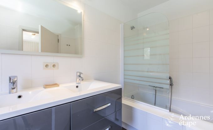 Villa de Luxe � Libin pour 27 personnes en Ardenne