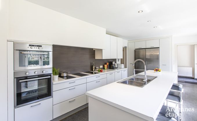 Villa de Luxe � Libin pour 27 personnes en Ardenne