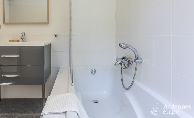 Villa de Luxe � Libin pour 27 personnes en Ardenne