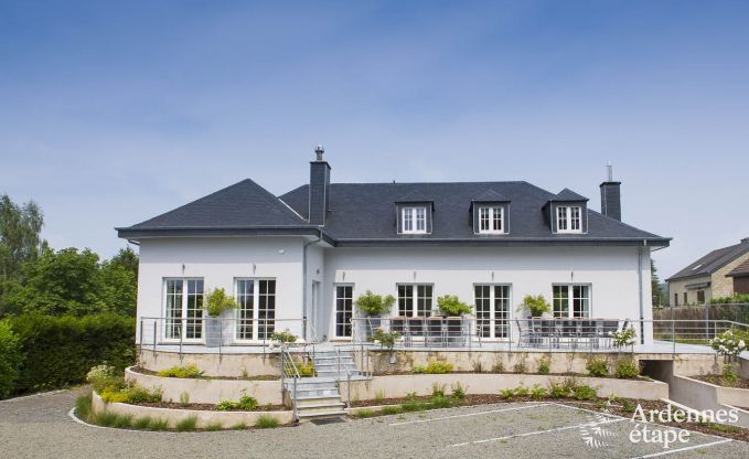 Villa de Luxe � Libin pour 18 personnes en Ardenne