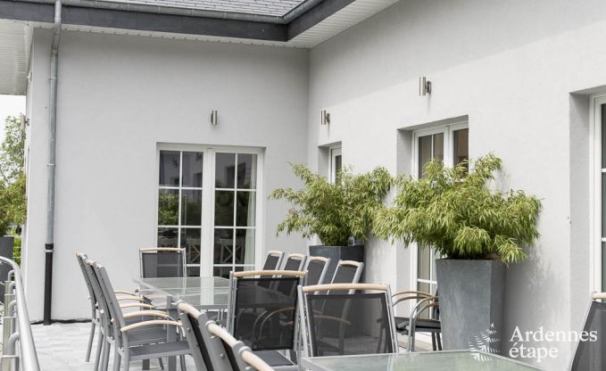 Villa de Luxe � Libin pour 18 personnes en Ardenne