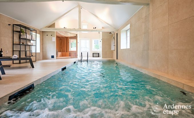 Chteau  Libin : sjour lgant pour 40 personnes avec des quipements tendus