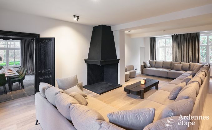 Chteau  Libin : sjour lgant pour 40 personnes avec des quipements tendus