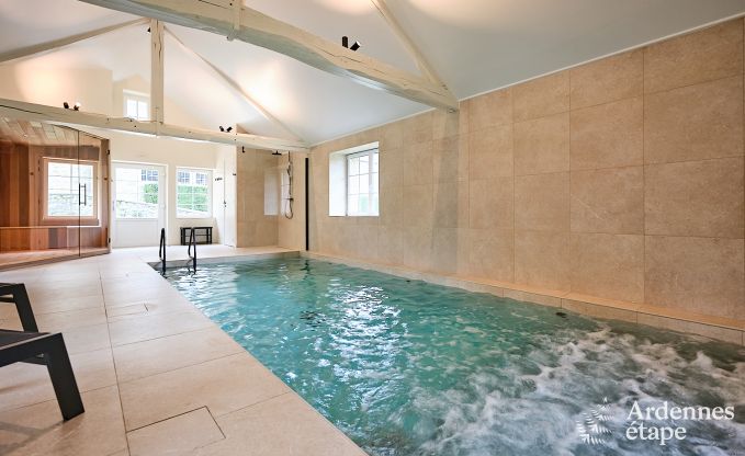 Chteau  Libin : sjour lgant pour 40 personnes avec des quipements tendus