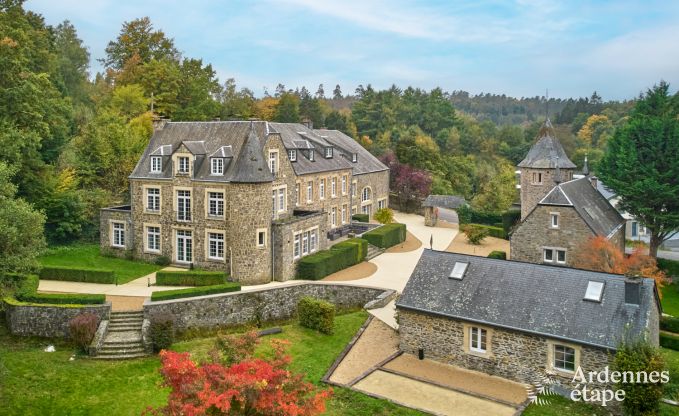 Chteau  Libin : sjour lgant pour 40 personnes avec des quipements tendus