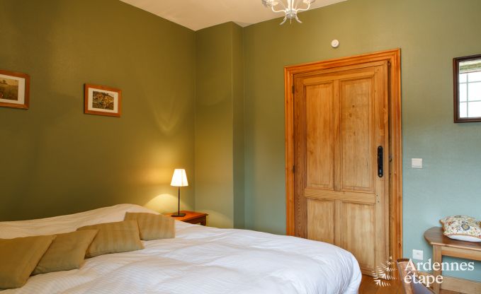 Elegante dpendance de chteau  Libin pour 14 personnes en Ardenne