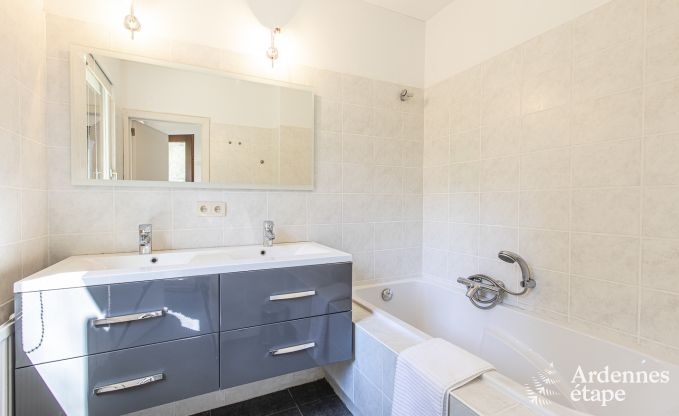 Villa de Luxe  Libin pour 27 personnes en Ardenne