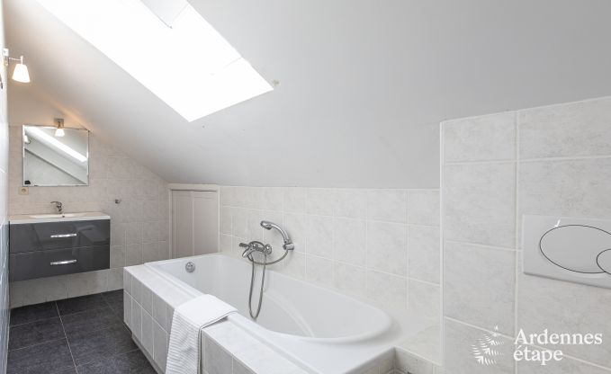 Villa de Luxe  Libin pour 27 personnes en Ardenne