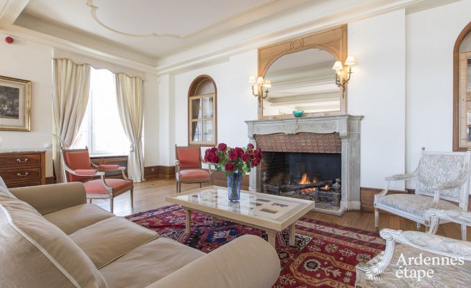 Ch�teau � Libramont-Chevigny pour 48 personnes en Ardenne