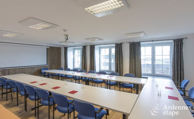 Ch�teau � Libramont-Chevigny pour 48 personnes en Ardenne