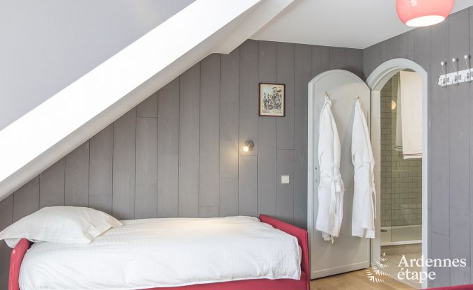 Ch�teau � Libramont-Chevigny pour 48 personnes en Ardenne