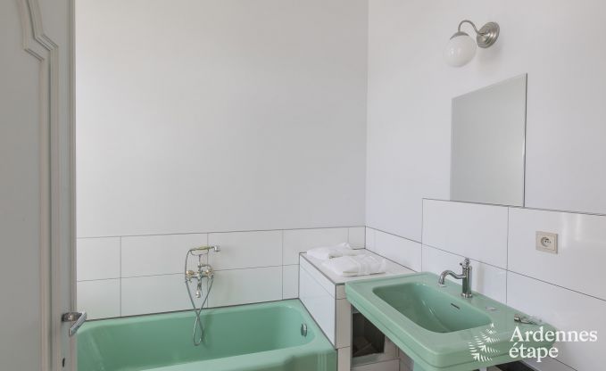 Ch�teau � Libramont-Chevigny pour 48 personnes en Ardenne