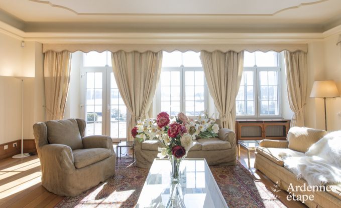 Ch�teau � Libramont-Chevigny pour 48 personnes en Ardenne