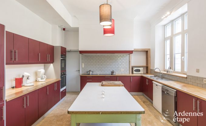 Ch�teau � Libramont-Chevigny pour 48 personnes en Ardenne