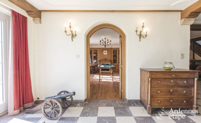 Ch�teau � Libramont-Chevigny pour 48 personnes en Ardenne