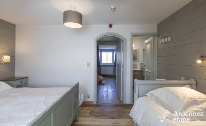 Ch�teau � Libramont-Chevigny pour 22 personnes en Ardenne