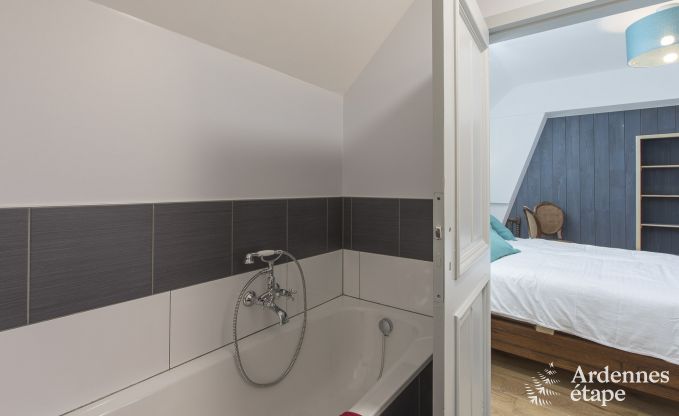 Ch�teau � Libramont-Chevigny pour 22 personnes en Ardenne