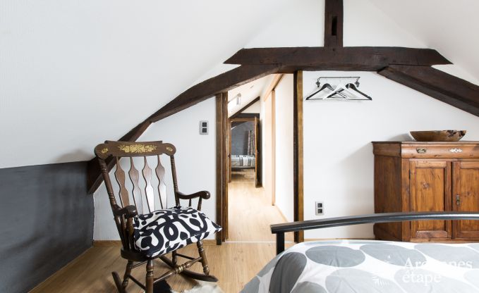 Spacieuse cottage pour 9 personnes � Libramont-Chevigny avec jardin priv� et terrasse avec vue