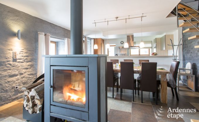 Spacieuse cottage pour 9 personnes � Libramont-Chevigny avec jardin priv� et terrasse avec vue