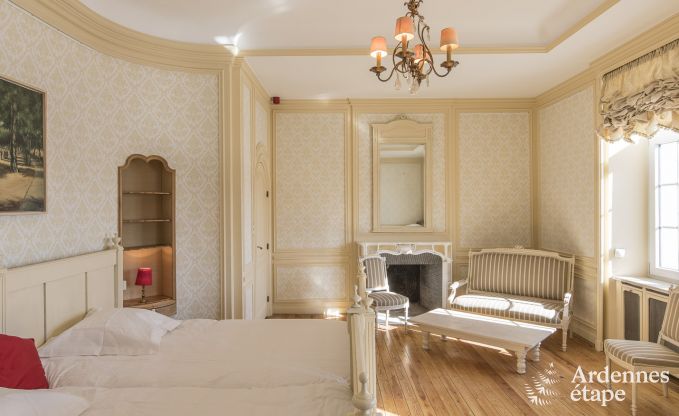 Ch�teau � Libramont-Chevigny pour 48 personnes en Ardenne