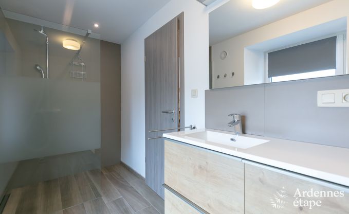 Vacances � la ferme � Libramont pour 12/14 personnes en Ardenne