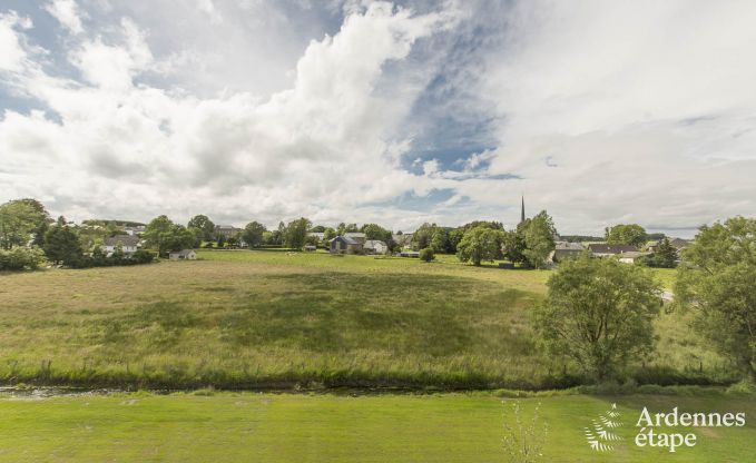 Maison de vacances pour 15 personnes � Libramont avec piscine int�rieure, sauna et jardin priv� au bord de l'eau