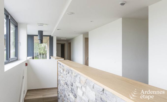 Maison de vacances pour 15 personnes � Libramont avec piscine int�rieure, sauna et jardin priv� au bord de l'eau