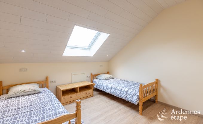 Maison de vacances adapte aux enfants  Libramont pour 22 personnes avec jardin et salle de jeux