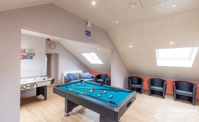 Maison de vacances adapte aux enfants  Libramont pour 22 personnes avec jardin et salle de jeux