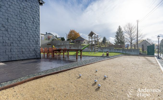 Maison de vacances adapte aux enfants  Libramont pour 22 personnes avec jardin et salle de jeux