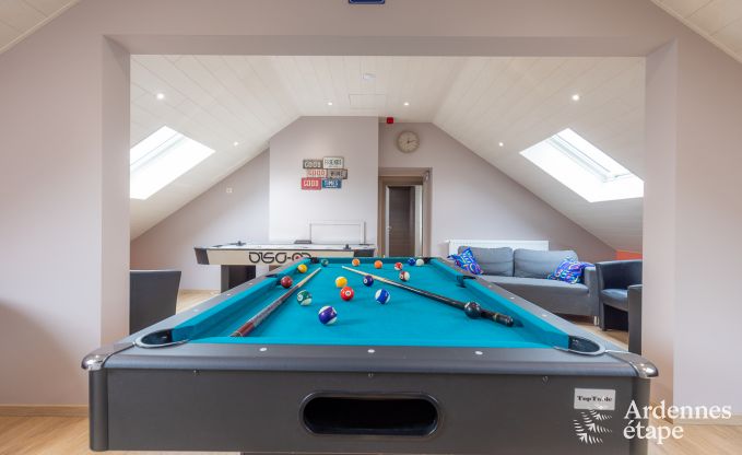 Maison de vacances adapte aux enfants  Libramont pour 22 personnes avec jardin et salle de jeux