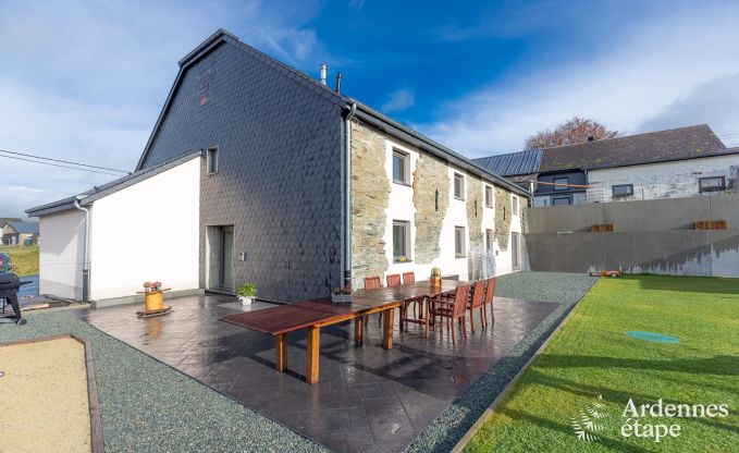 Maison de vacances adapte aux enfants  Libramont pour 22 personnes avec jardin et salle de jeux