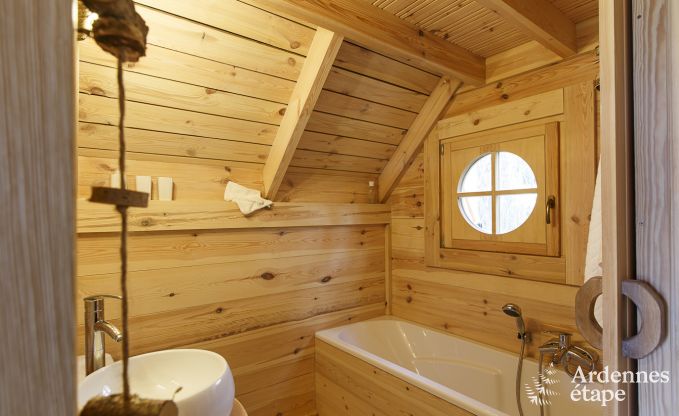 Chalet � Lierneux pour 4/5 personnes en Ardenne