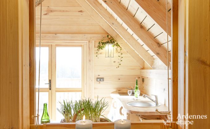 G�te insolite � Lierneux pour 4/5 personnes en Ardenne