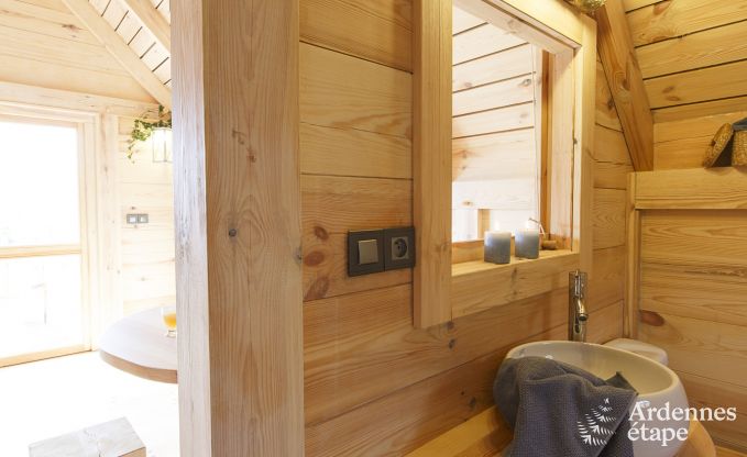 G�te insolite � Lierneux pour 4/5 personnes en Ardenne