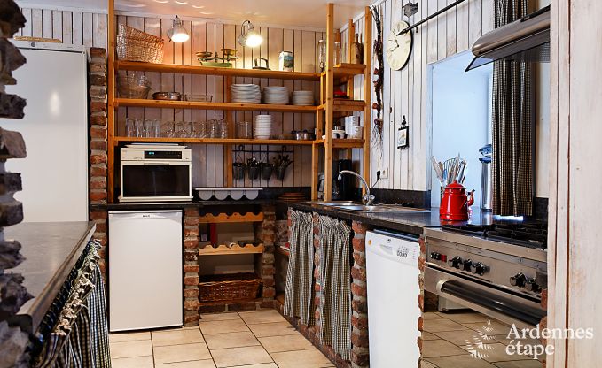 Maison de vacances � Lierneux pour 28 personnes en Ardenne