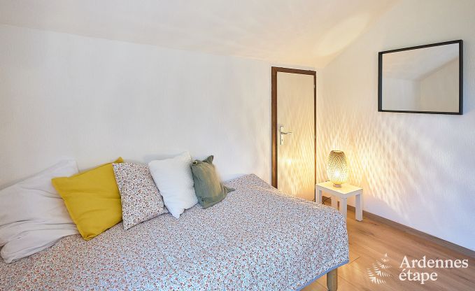 Grande maison de vacances � Lierneux avec 2 chambres, salle de jeux, jardin priv� et local � v�los