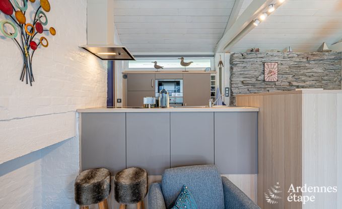 Sjour romantique  Lierneux en Ardenne : Charmante maison de vacances avec grand jacuzzi, sauna et piscine pour couple