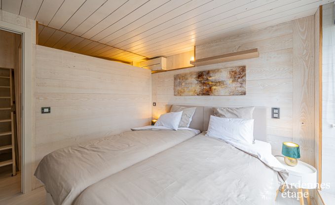 Sjour romantique  Lierneux en Ardenne : Charmante maison de vacances avec grand jacuzzi, sauna et piscine pour couple