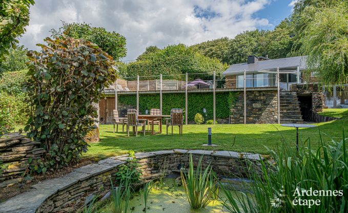 Sjour romantique  Lierneux en Ardenne : Charmante maison de vacances avec grand jacuzzi, sauna et piscine pour couple