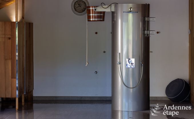 Maison de vacances � Limbourg pour 18 personnes en Ardenne